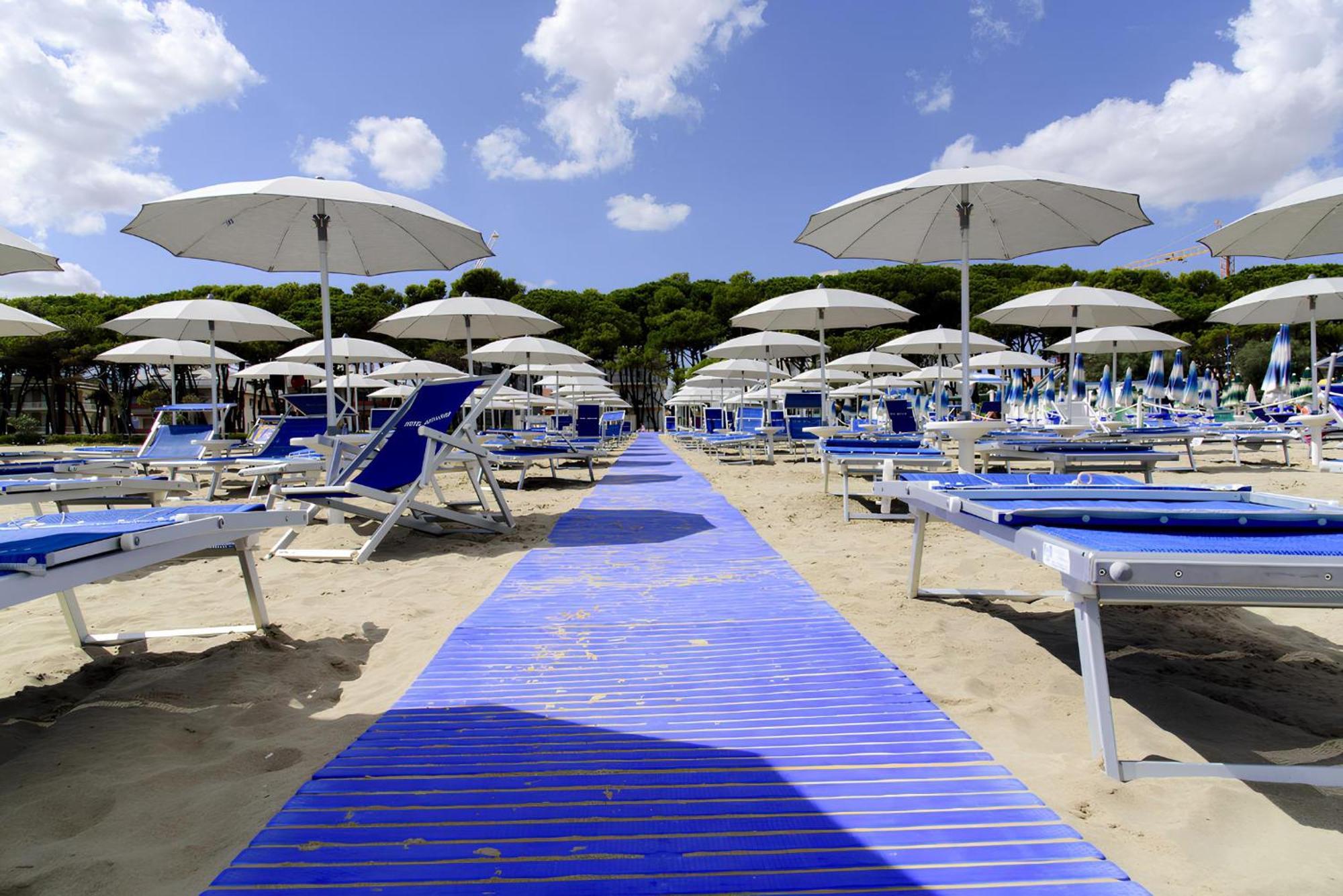 B&B Linae - Residence Alba Adriatica Exterior photo